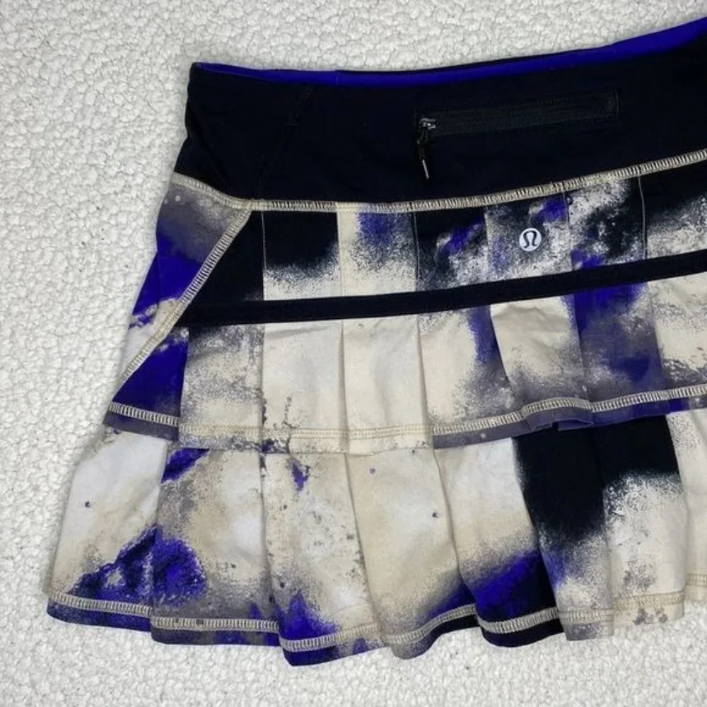 Lululemon Pace Setter Milky Way Multi Print Skirt: Size 4 - Picture 6 of 8